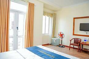 Lotus Hotel 2 Khach San Bac Ninh