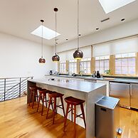 Wolf Den Loft Downtown AVL