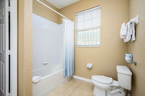 Beautiful Modern Condo, Near the Parks! 3021