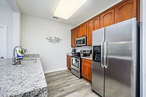 New Listing, Gorgeous Modern Vacation Condo - 3019