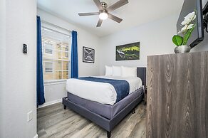 New Listing, Gorgeous Modern Vacation Condo - 3019