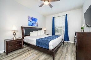 New Listing, Gorgeous Modern Vacation Condo - 3019