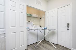 New Listing, Gorgeous Modern Vacation Condo - 3019