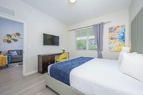 Brand New Modern Vista Cay Reserve Condo - 6005