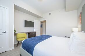 Brand New Modern Vista Cay Reserve Condo - 6005