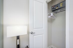 Brand New Modern Vista Cay Reserve Condo - 6005