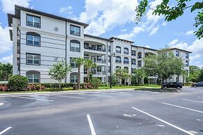 Brand New Modern Vista Cay Reserve Condo - 6005