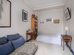 Paris Mozart Prestige Residence