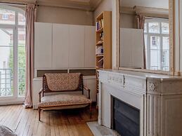 Paris Mozart Prestige Residence