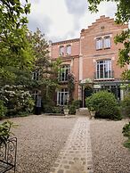 Paris Mozart Prestige Residence