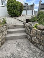 Cozy Coastal Lodge in Hayle