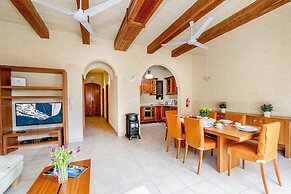 Ta'sandrija Pool And Well-being In Gozo