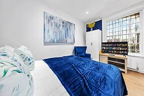 Remarkable 2-bed Apartment in Central London