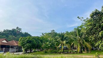 Honeymoon Single Home 2brs 2baths Phuket Kathu Town KIS School