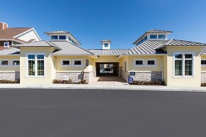 4 BR 4 BA Villa 5min Disney Family Getaway