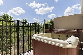 4 BR 4 BA Villa 5min Disney Family Getaway