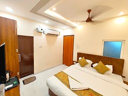 Goroomgo BNK Grand Varanasi