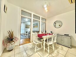 Family Apartment Andjelija