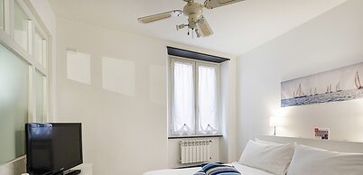 Comfy Apartment Near the Harbor by Wonderful Italy