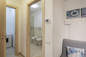 Comfy Apartment Near the Harbor by Wonderful Italy