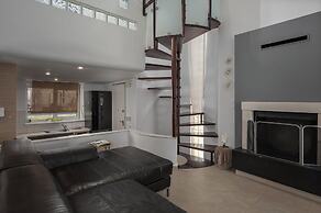 NG Villas Polichrono