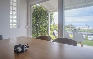 NG Villas Polichrono