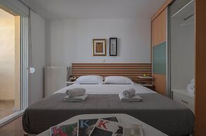 NG Villas Polichrono