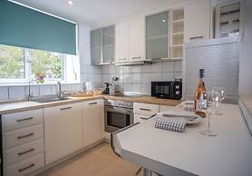 NG Villas Polichrono