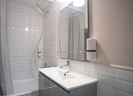 NG Villas Polichrono