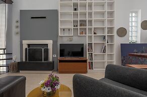 NG Villas Polichrono