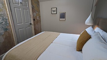 Spacious Penthouse Apartment in Merthyr Tydfil