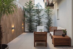 Patra Elegant Residence