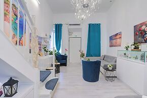 Little Venice Cosy House Above the Waves