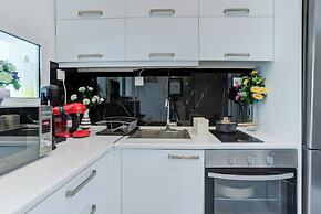 Little Venice Cosy House Above the Waves