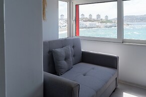 Little Venice Cosy House Above the Waves