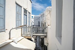Little Venice Cosy House Above the Waves