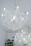 Little Venice Cosy House Above the Waves