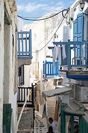 Little Venice Cosy House Above the Waves