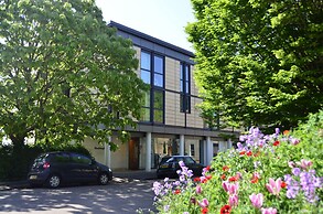 Murray Edwards College