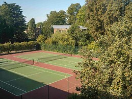 Murray Edwards College