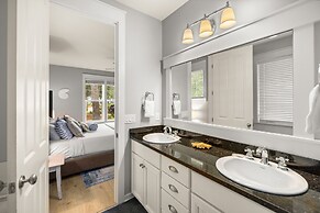 1298 Laurel Grove 3 Bedroom Home by RedAwning