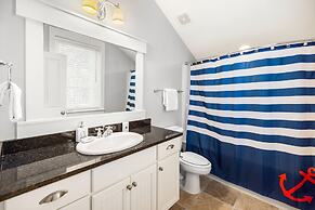 1298 Laurel Grove 3 Bedroom Home by RedAwning