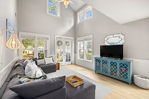 1298 Laurel Grove 3 Bedroom Home by RedAwning