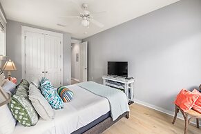 1298 Laurel Grove 3 Bedroom Home by RedAwning