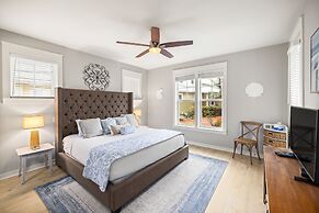 1298 Laurel Grove 3 Bedroom Home by RedAwning