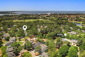 1298 Laurel Grove 3 Bedroom Home by RedAwning