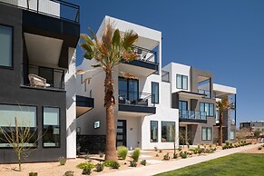 The Sapphire Blanc 5 Bedroom Home