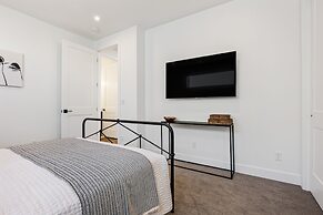 The Sapphire Blanc 5 Bedroom Home