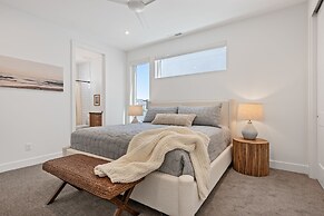 The Sapphire Blanc 5 Bedroom Home