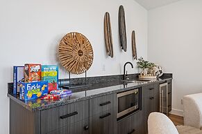 The Sapphire Blanc 5 Bedroom Home